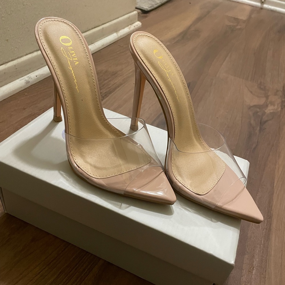 Olivia Ferguson 3” clear nude heels brand new